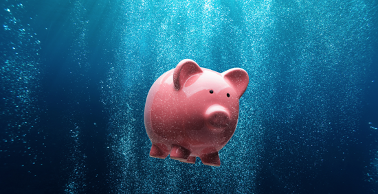 Finance-and-Bankruptcy-Blog-Image_Sinking-Piggy-Bank-660x283